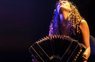 Concert primary thumb carmela priere amelior%c3%a9